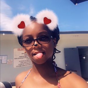 Meet your Posher, Shamoria
